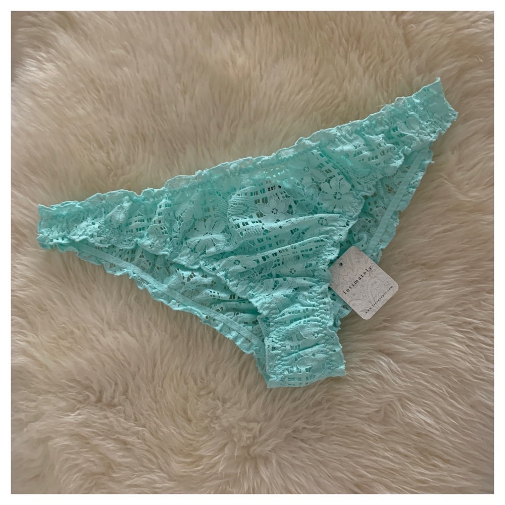 NWT FREE PEOPLE Made You Look Lace Panty